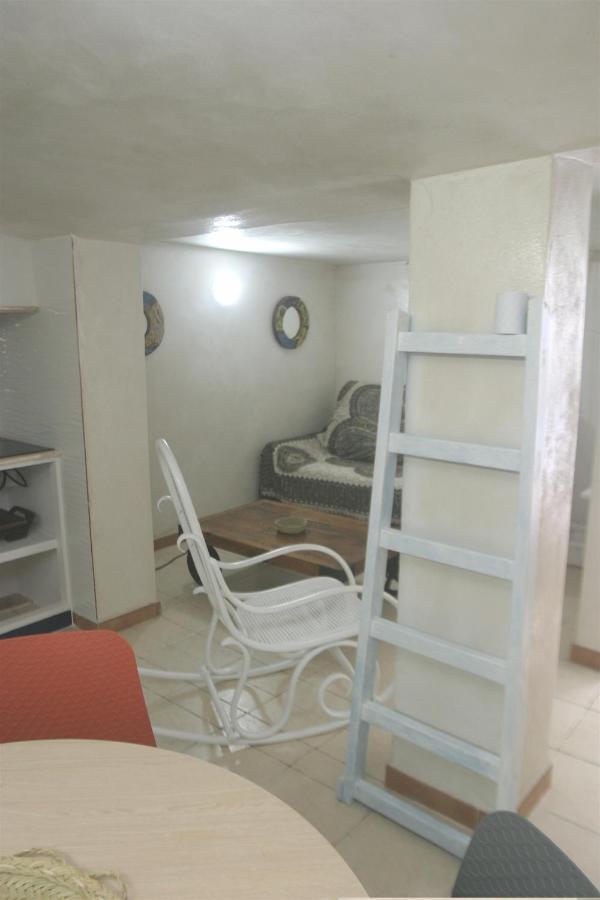 Parais Descans Villajoyosa Buitenkant foto